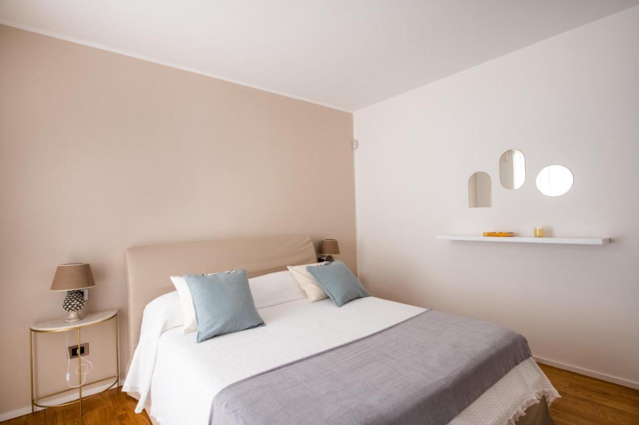 Moncada Suites & Apartments Palermo Buitenkant foto