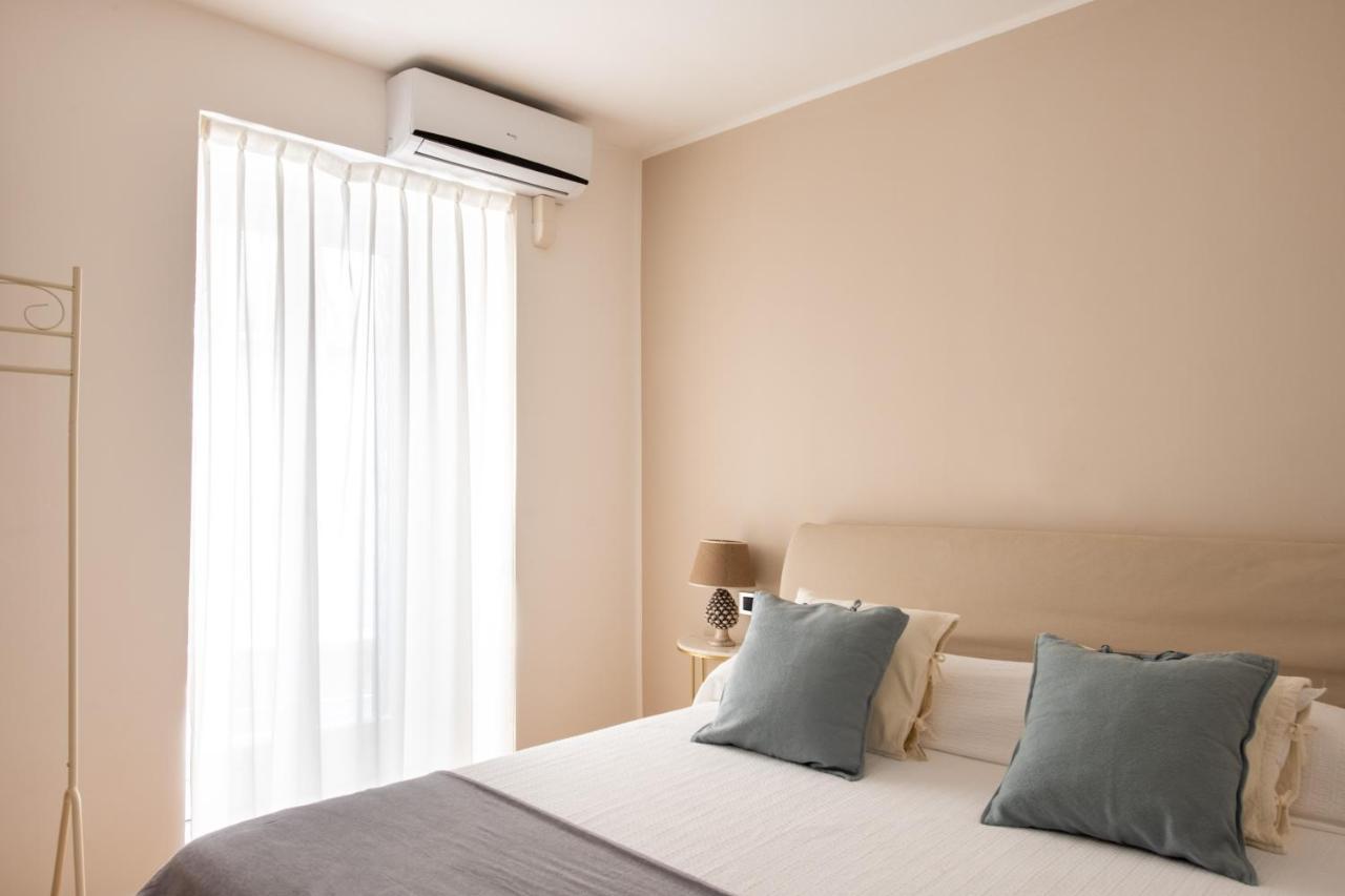 Moncada Suites & Apartments Palermo Buitenkant foto