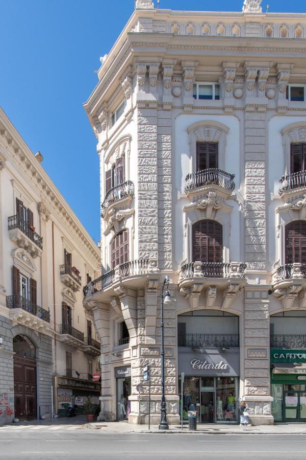 Moncada Suites & Apartments Palermo Buitenkant foto